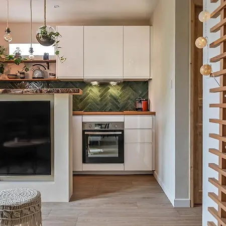 Mon Petit Cocon Au Bord De L'eau *